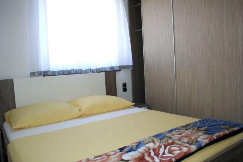 Lucija Apartments Vrh  Екстер'єр фото